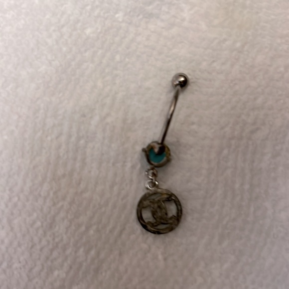 Double “C” belly ring with light blue rhinestones - Picture 2 of 2